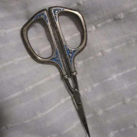 Vintage 1920s sterling 6 piece vanity/dresser set - Picture 8 of 11